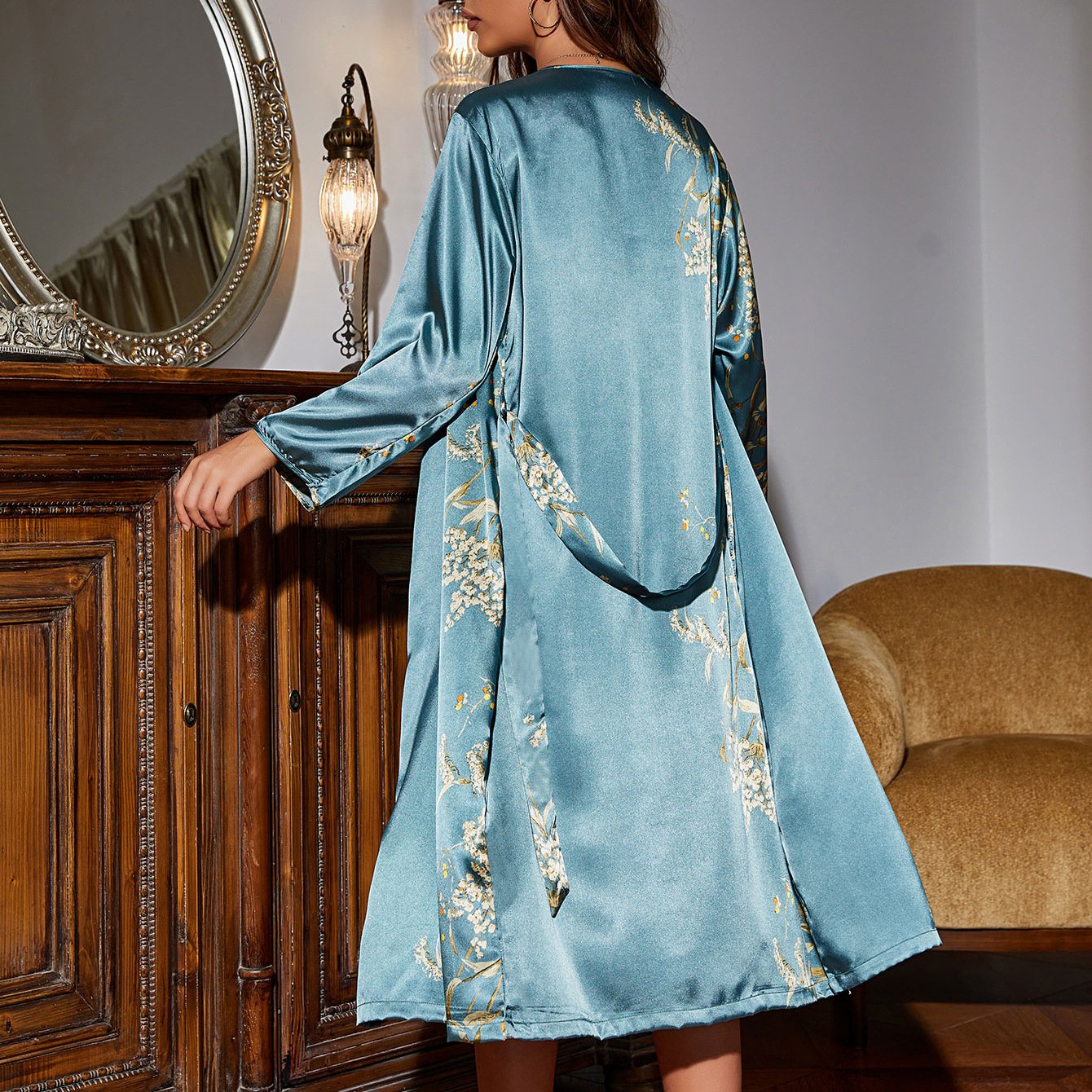 Wholesale Two Piece Set Home Short Tie Up Backless Sexy Silk Luxury Women Pajamas