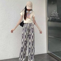 One Size (Can Fit 40-70 KG)