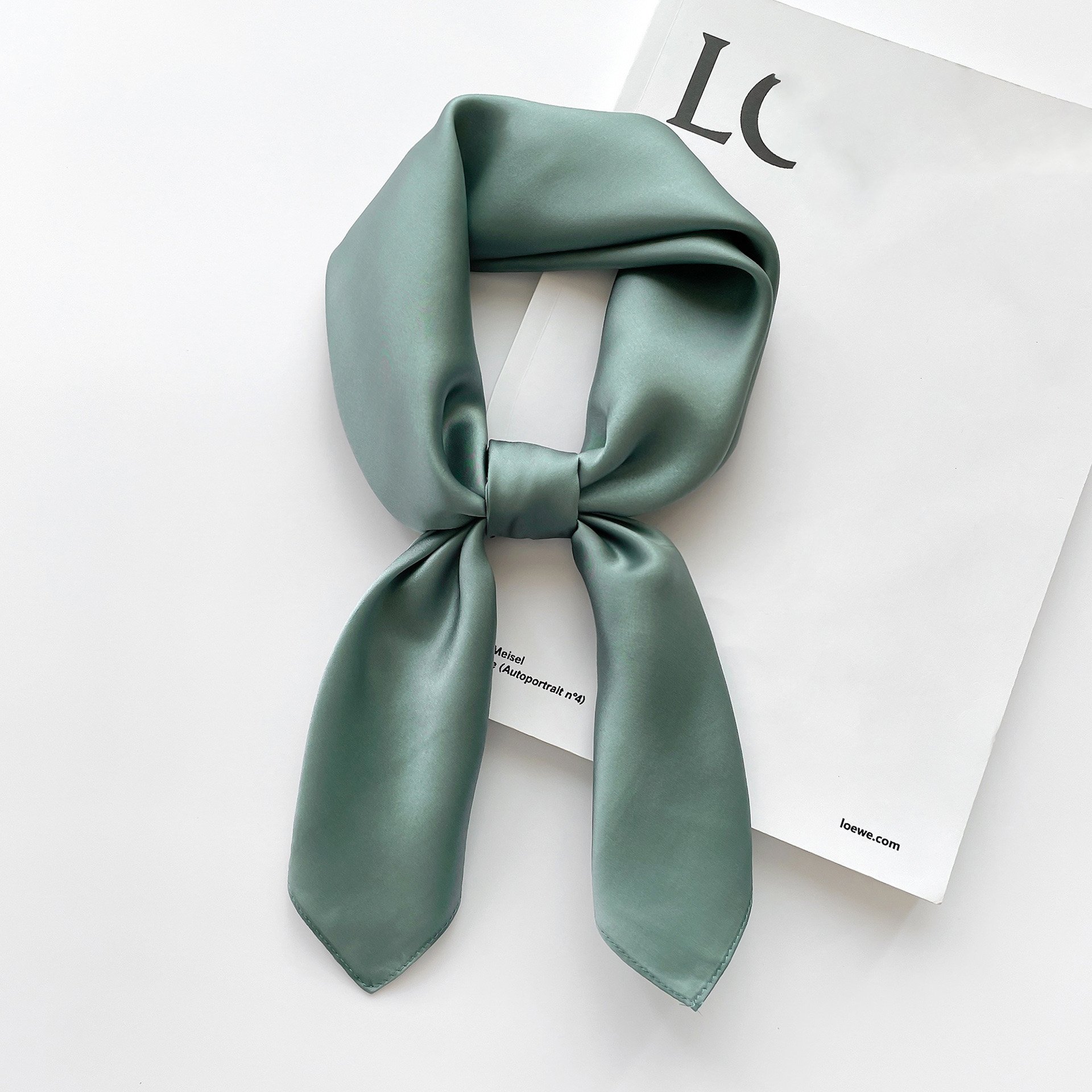 Multi-Use 70*70cm Satin Headband Scarf Solid Colors Silk Feelings Bandana Square Polyester for Spring Head Neck Hair Tie Band