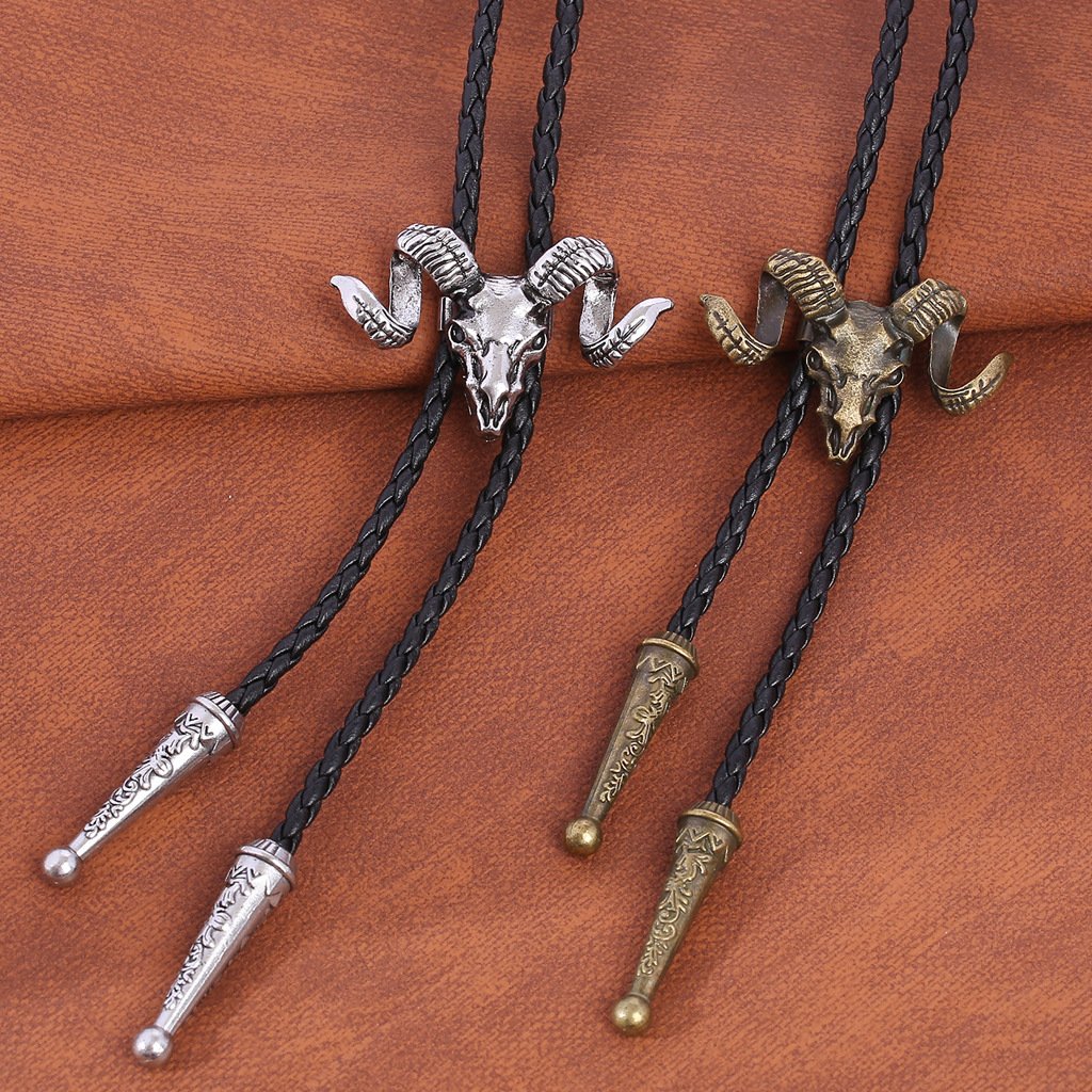 Adjustable Cow Head Vintage Shirt Chain Solid Polo Pendant Necklace Rope Leather Necklace Bolo Tie For Men