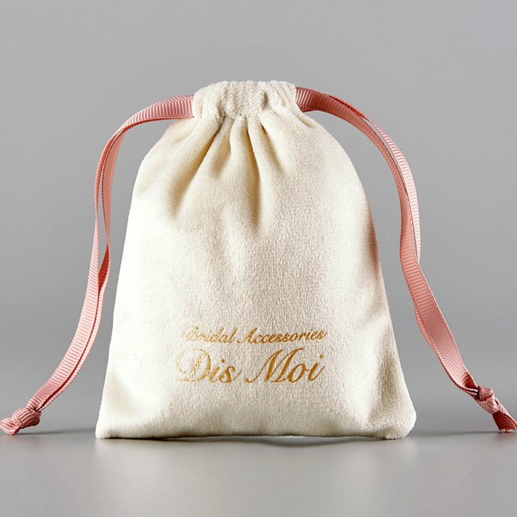 Hot stamping gold foil logo beige soft custom velvet gift bags jewelry drawstring for necklace rings packaging velvet dust pouch