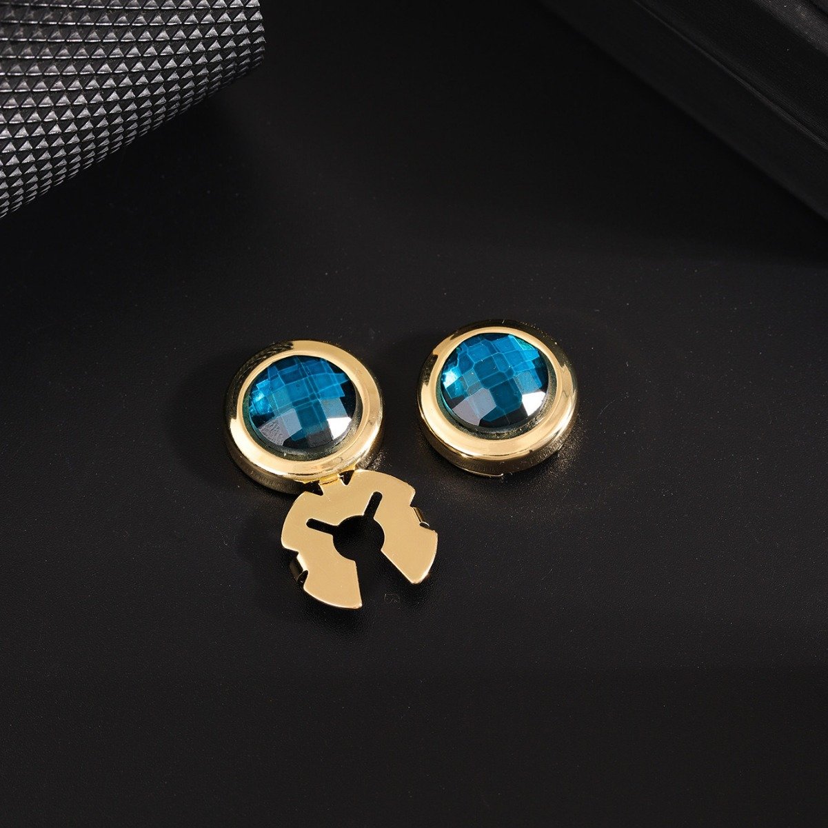 Luxury Rhinestone Button Cap Non-French Shirts Clamshell Cufflinks Round High-end Men's Shirt Buttons Accessories Gifts for Men