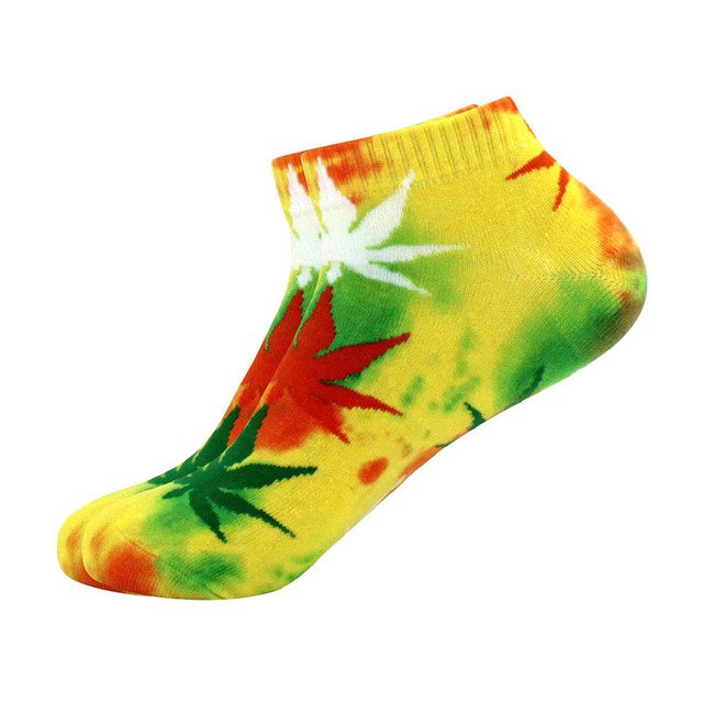 Whale Wholesale High Quality Maple Leaf Socks 2024 Colorful Ins Weed Socks Skateboard Tie-dyed Hip hop Ankle Socks For Couple