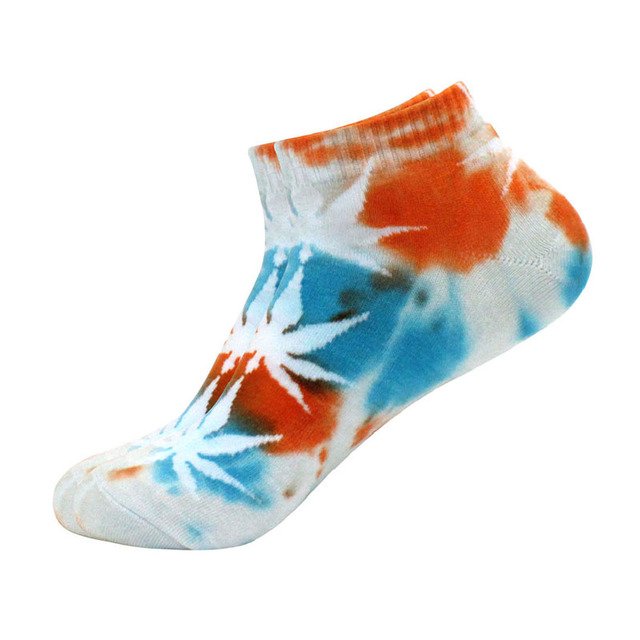 Whale Wholesale High Quality Maple Leaf Socks 2024 Colorful Ins Weed Socks Skateboard Tie-dyed Hip hop Ankle Socks For Couple