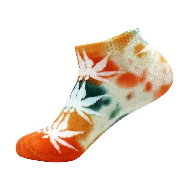 Whale Wholesale High Quality Maple Leaf Socks 2024 Colorful Ins Weed Socks Skateboard Tie-dyed Hip hop Ankle Socks For Couple