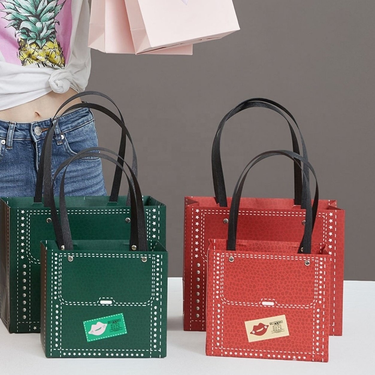 Custom colors print paper gift bag china carpet shopping packing bags with custom logos rivet handle