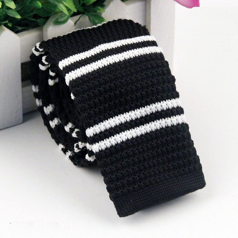Wholesale polyester black knitted neck tie