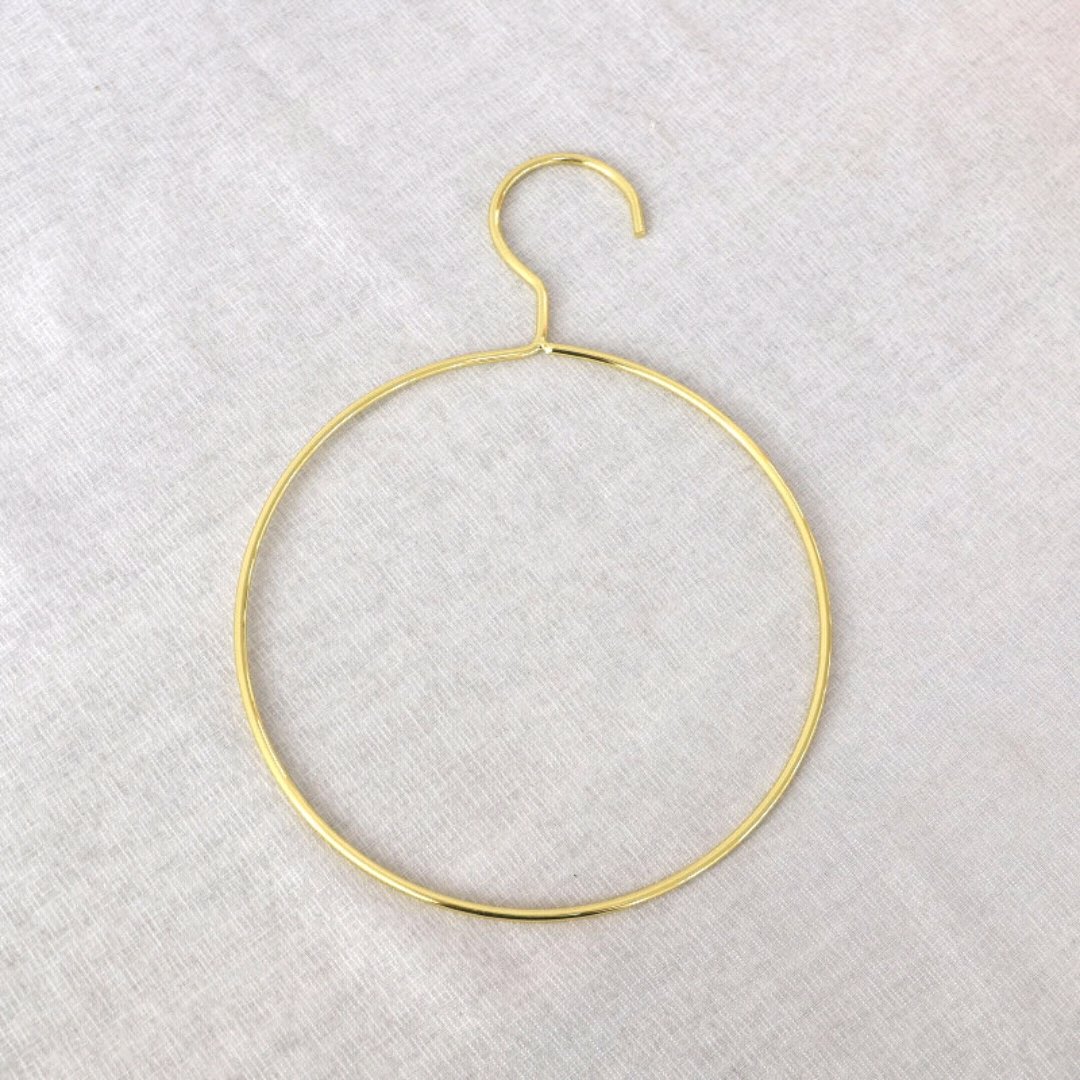 New Arrival Customized Popular Multifunction Tie Belt Hijab Square Round Metal Scarf Hanger