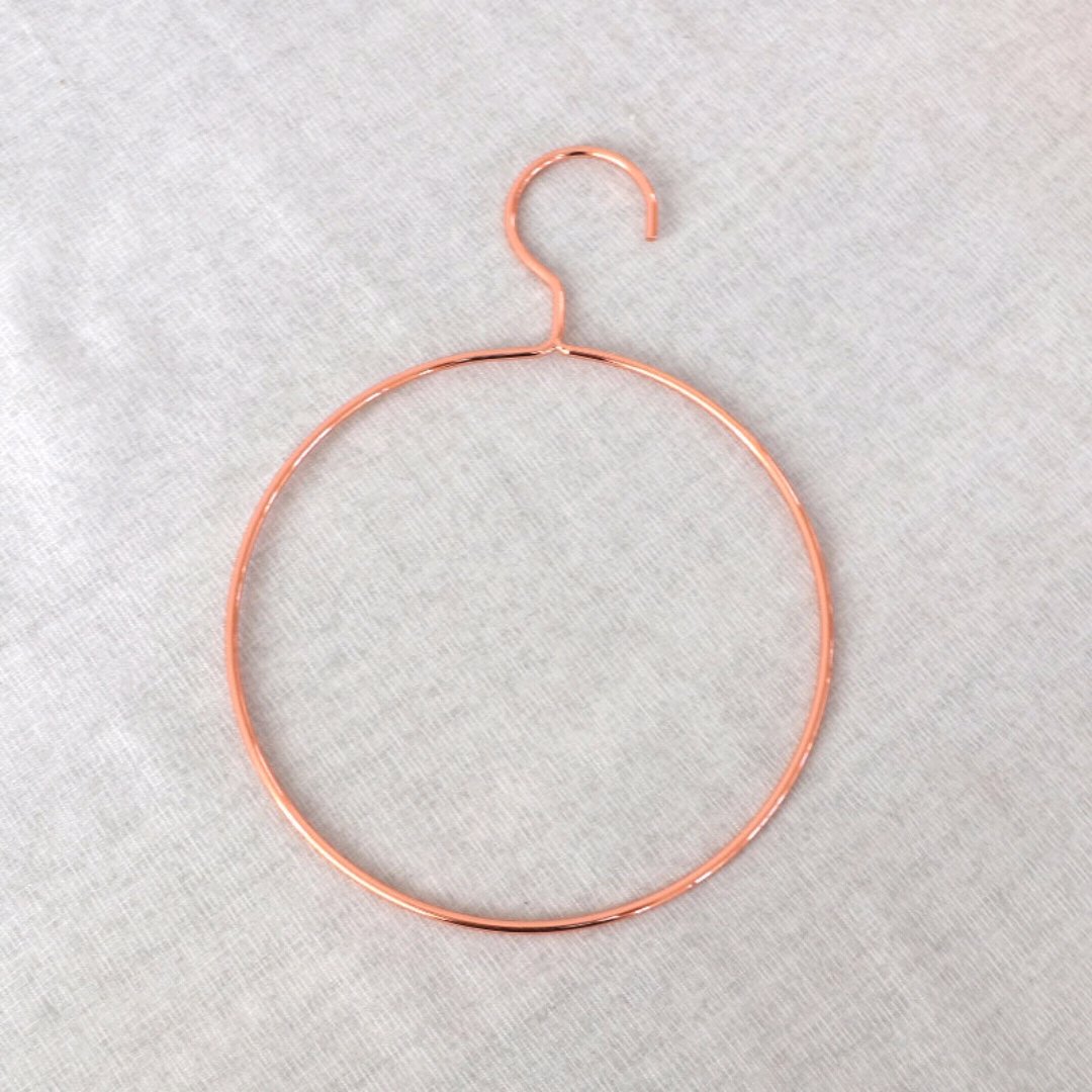 New Arrival Customized Popular Multifunction Tie Belt Hijab Square Round Metal Scarf Hanger