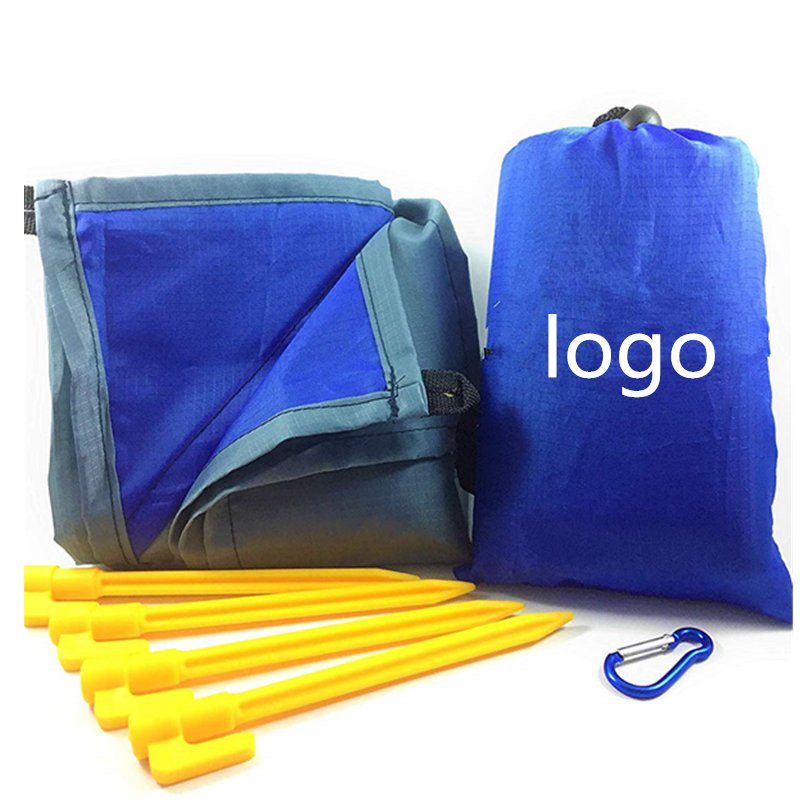 Woqi Outdoor Waterproof Pocket Blanket with 4 Sand Pockets 1 Carabiner 4 Stakes & Tie Down Loops
