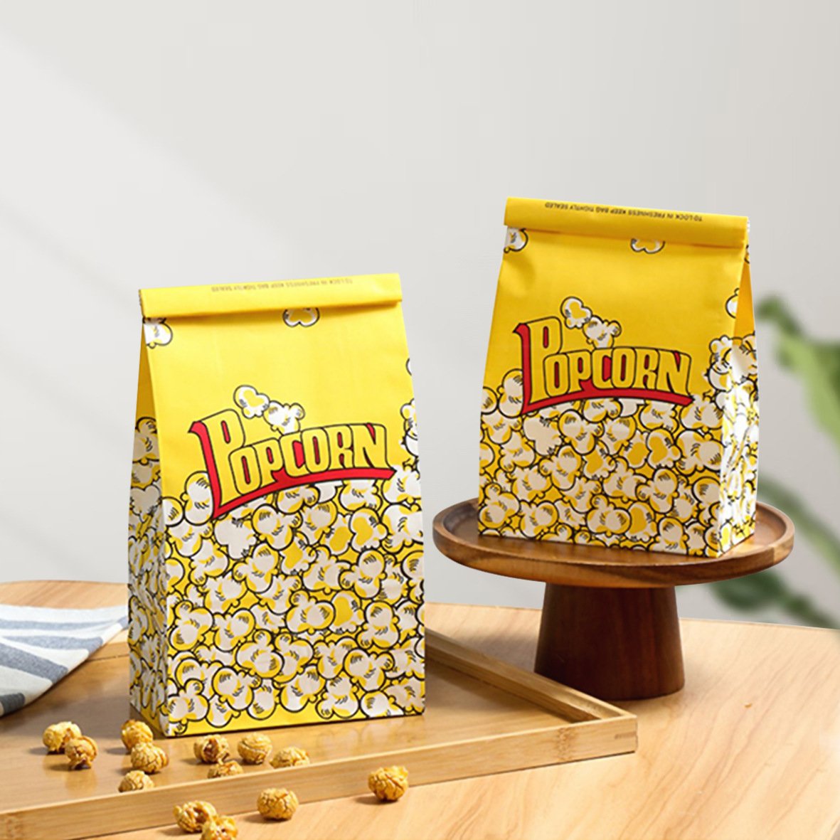 Eco friendly Custom LOGO Wire Seal Oil-proof Red Yellow Stripe Popcorn Paper Bag With Window For Carnival Themed Party Halloween