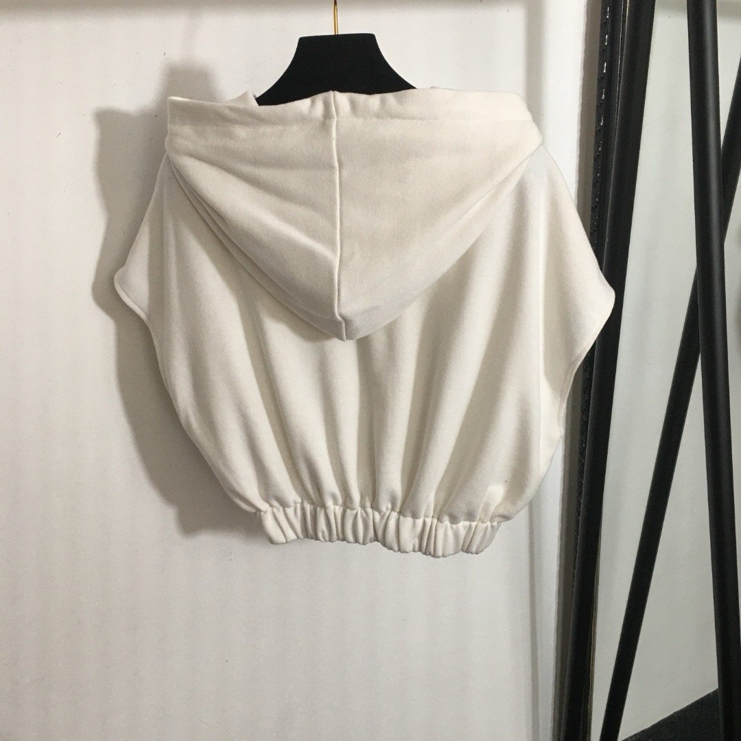 New women's sports suit hardware decorative vest hooded bat short sleeve T-shirt sweater+leg-tied casual trousers