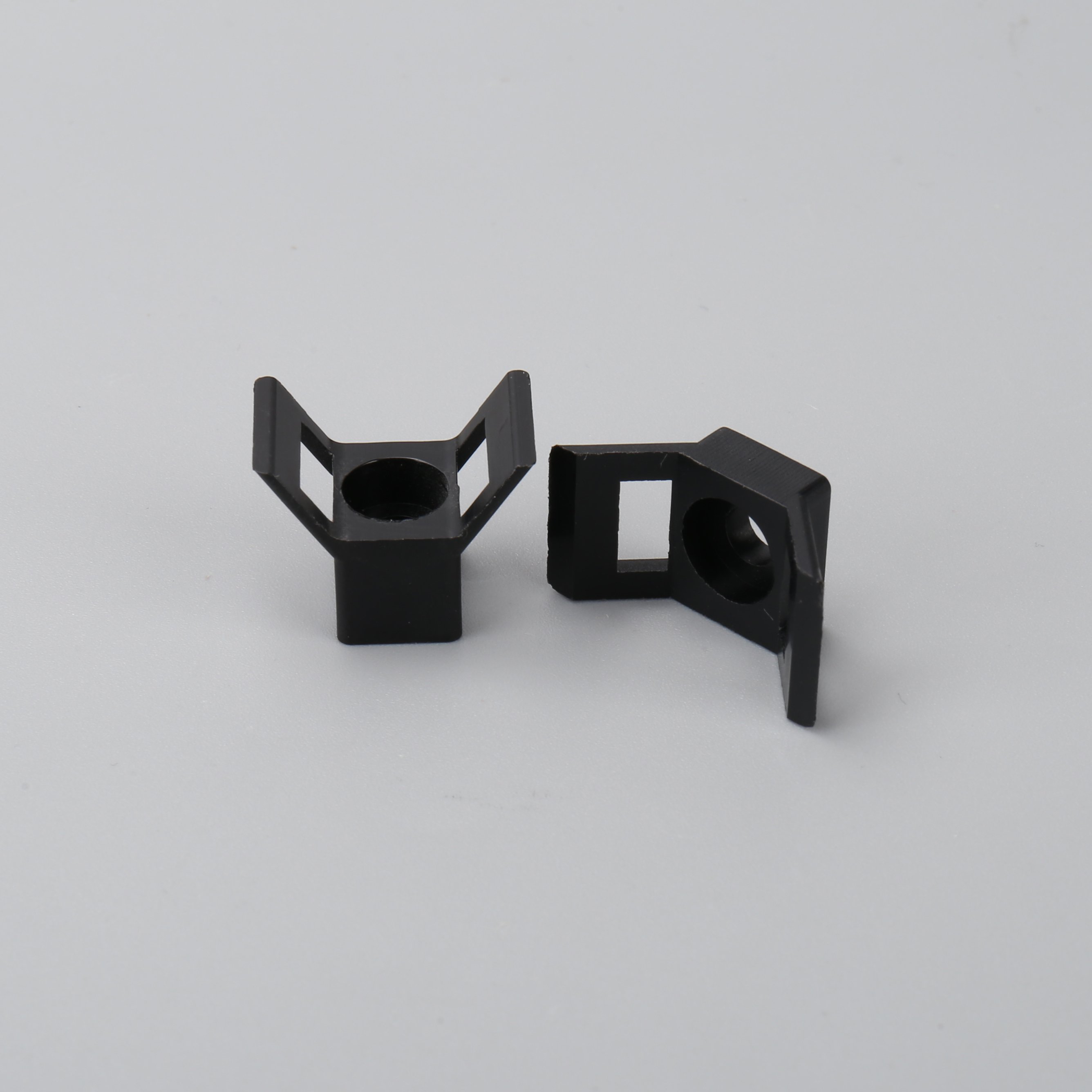 OUORO HC-4(Hole diameter 5.12mm) Customize Plastic Self Adhesive White Black 94-V2 Saddle Type Nylon66 Saddle Tie Holder nylon