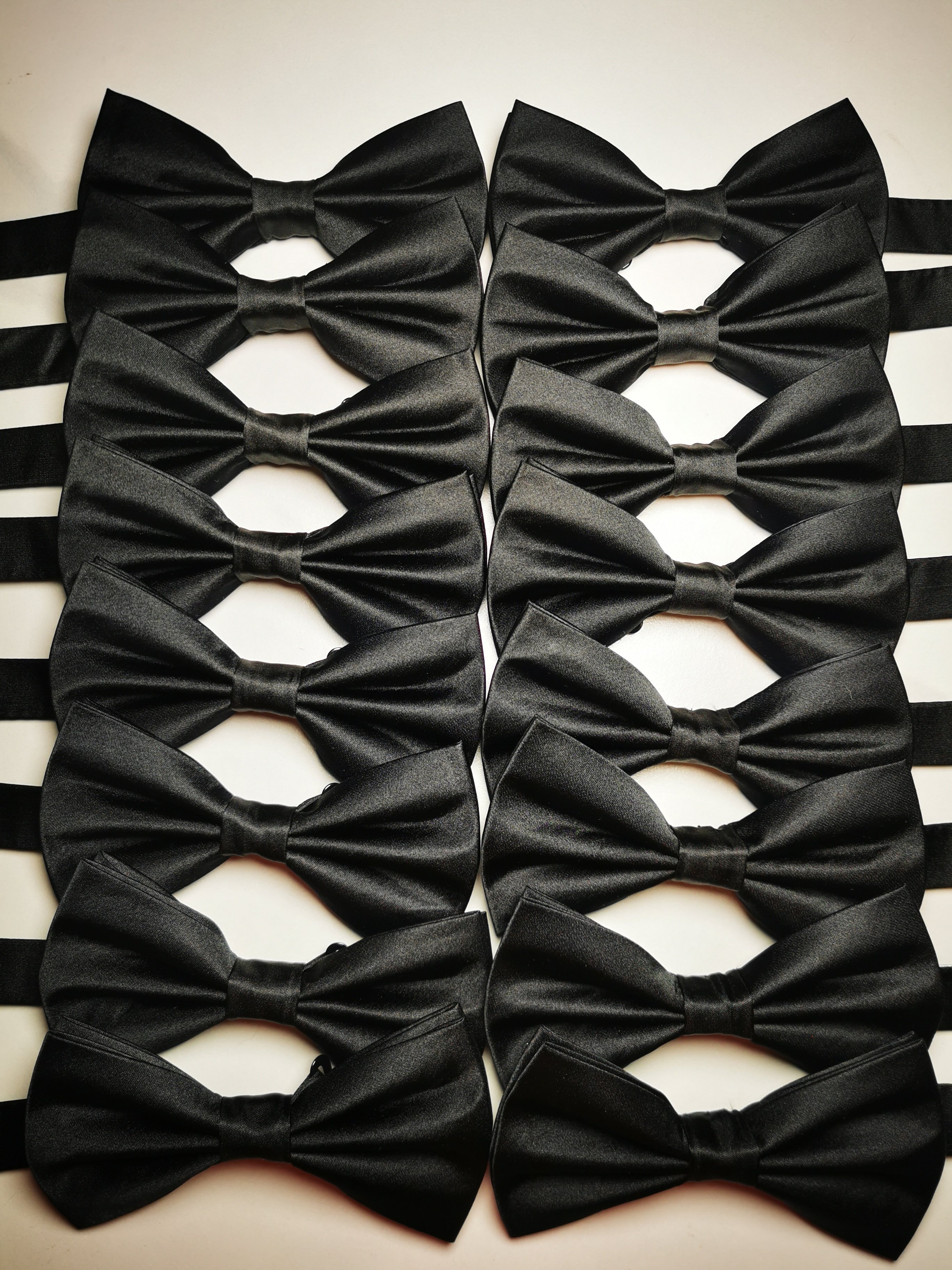 100% Pure Silk Weave Solid Black Bowtie for men classic ties
