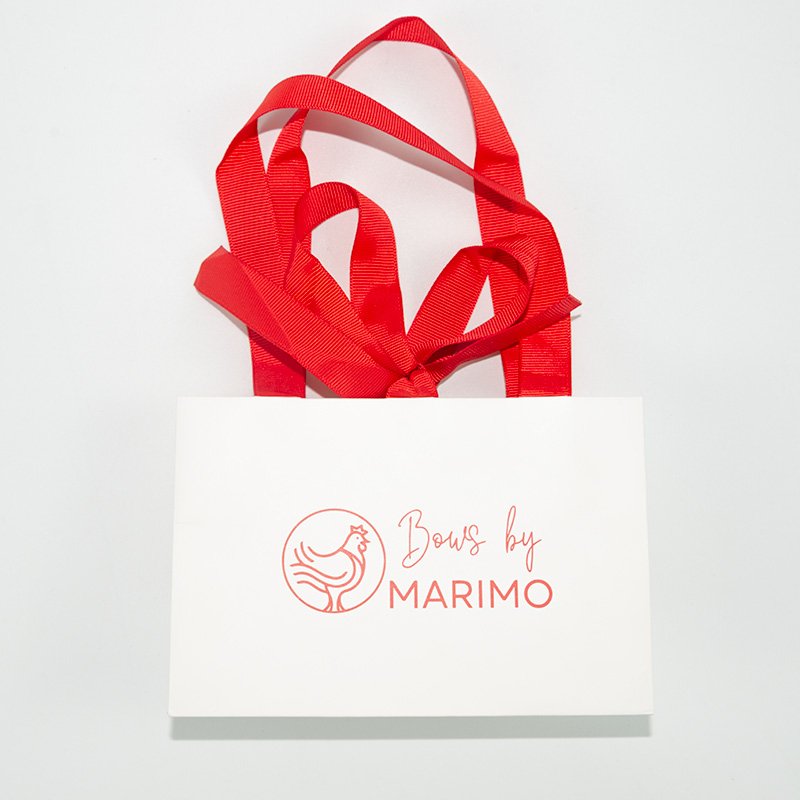 Custom White Mini Paperboard Bag with Bow Tie Ribbon Screen Printing and Lamination for Clothing Shopping and Gifts