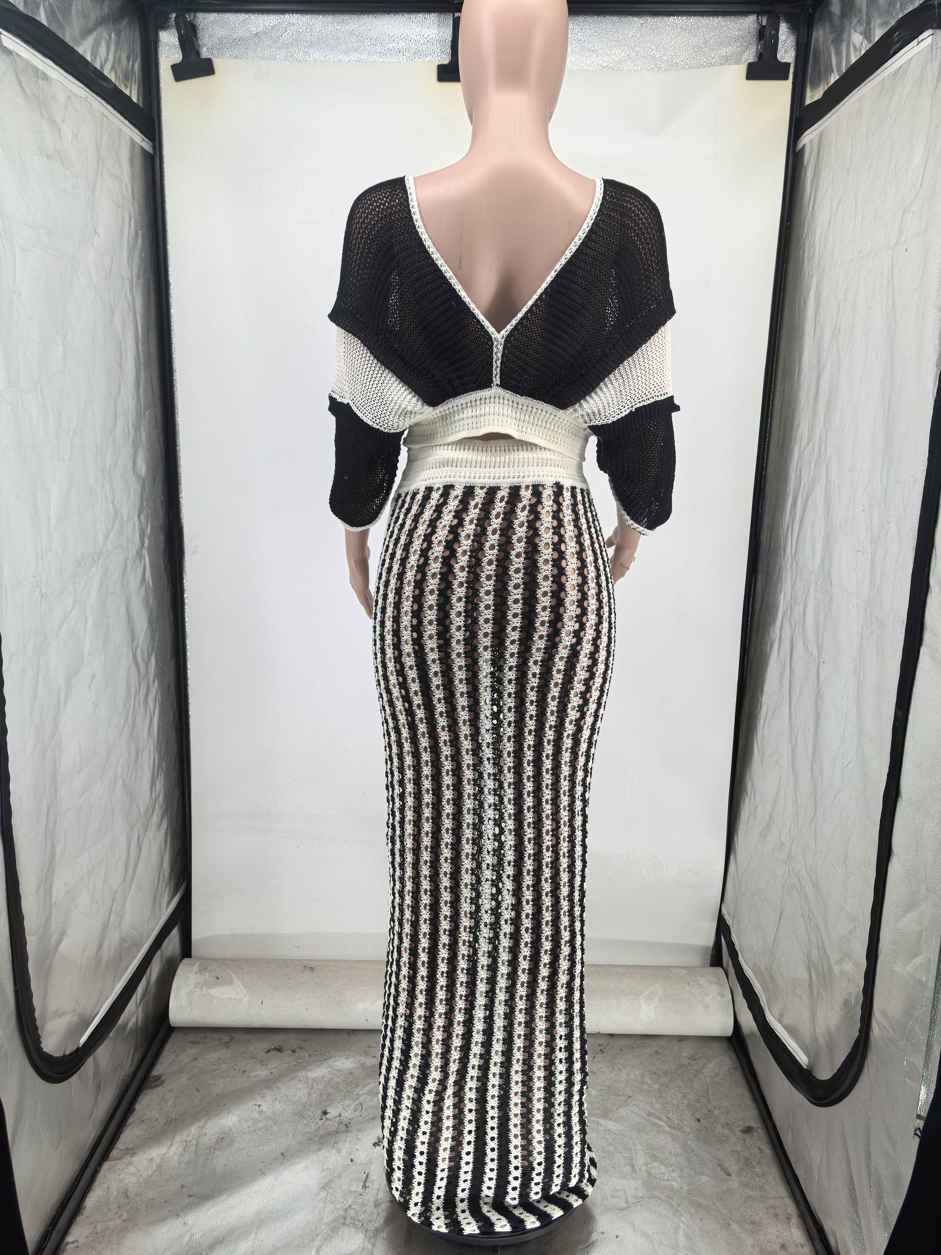 STOCK Two Colors V-NECK Short Sleeve Knit Top Women Two Pieces Set Crochet Skirt Beach Outfits