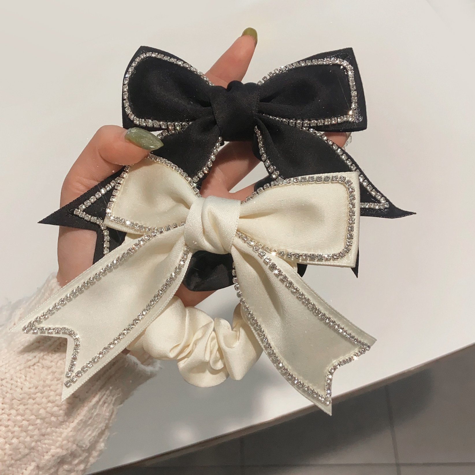 Temperament Crystal Bow Scrunchies Silk Fabric Elastic Hair Band Girls Fashion Ponytail Holder Accesorios Para El Cabello