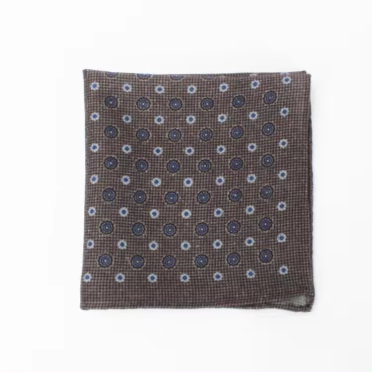 Hot Selling Casual Daily Wholesales New Fashion High End Wool Digital Print Hand Rolled Pocket Square For Mens