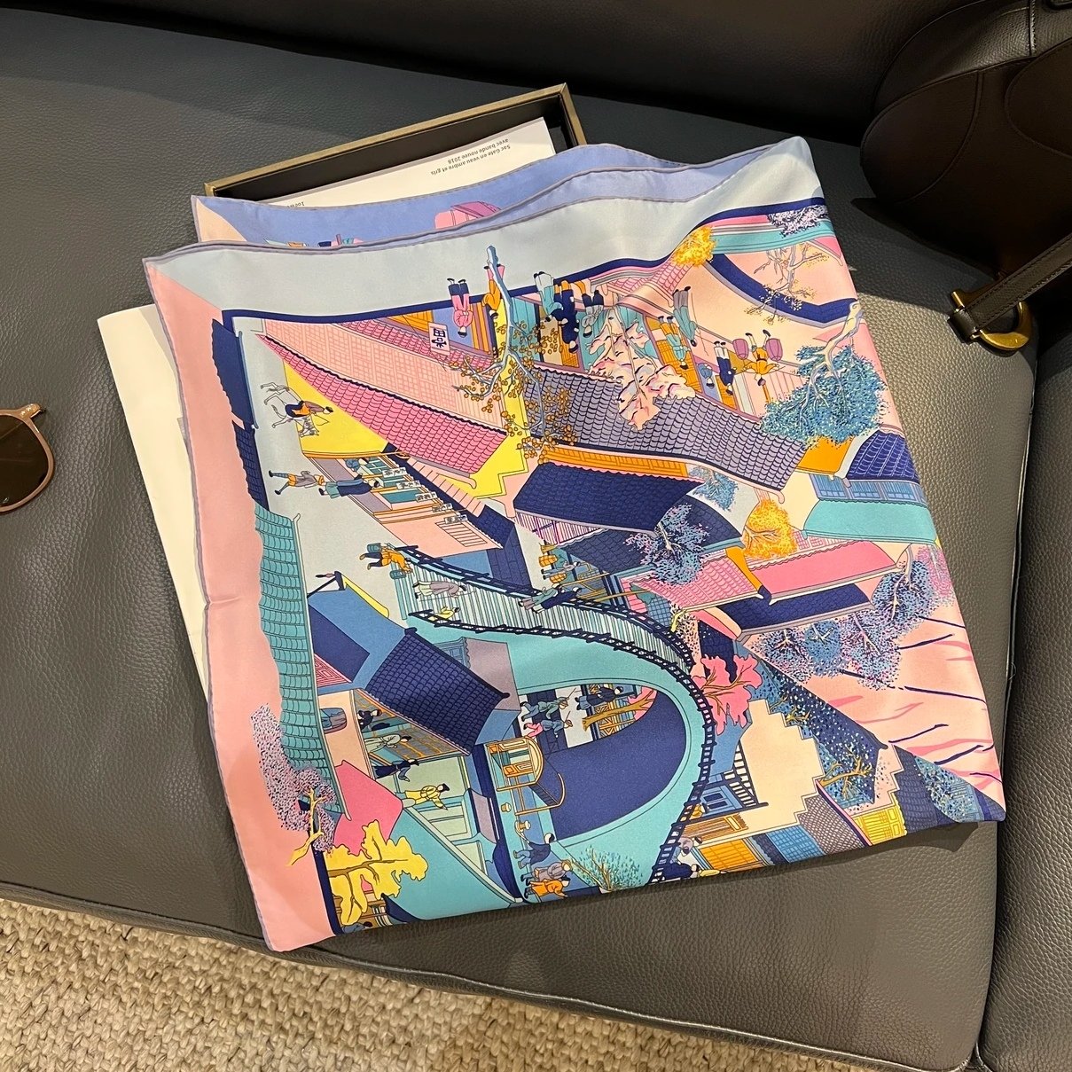 16MM 100% Silk Print Scarf 88*88CM Of Water town temperament For Women