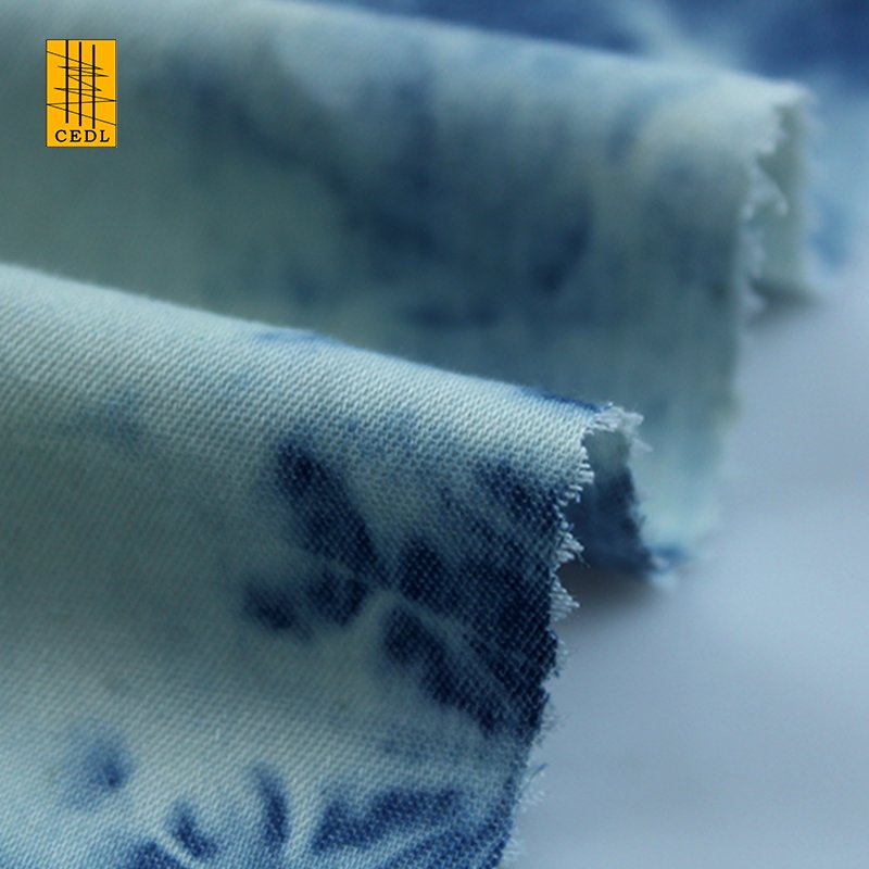 100 Cotton Twill blue Woven Denim Tie-dyed Fabric for shirt or dress