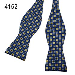4152