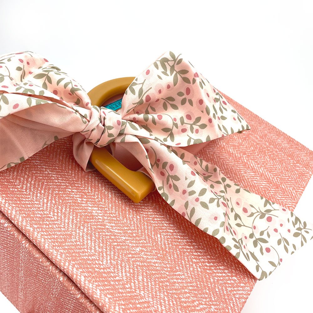 Pink Peach Bridesmaid Boxes With Ribbon Gift