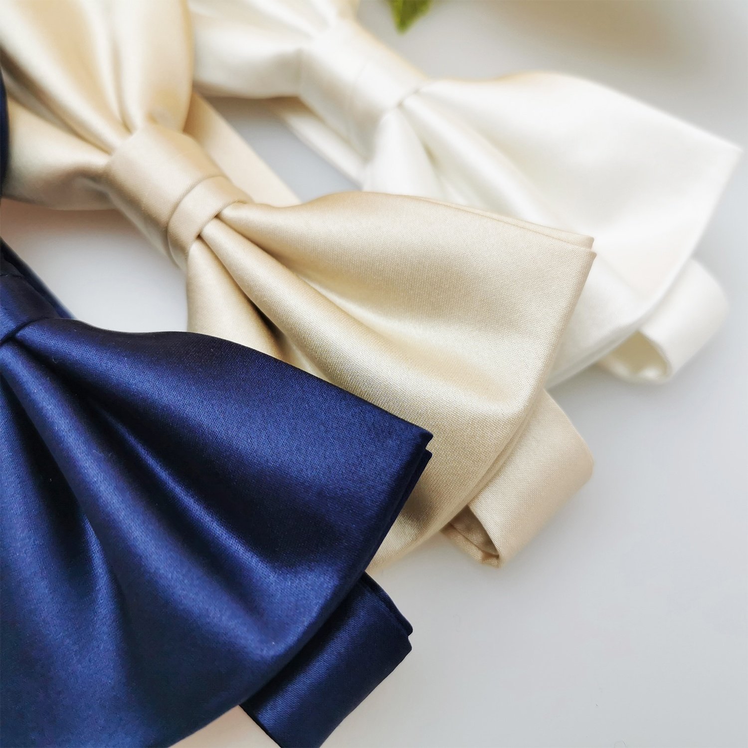 100% silk luxury silk bow tie customised thickness with multi colours