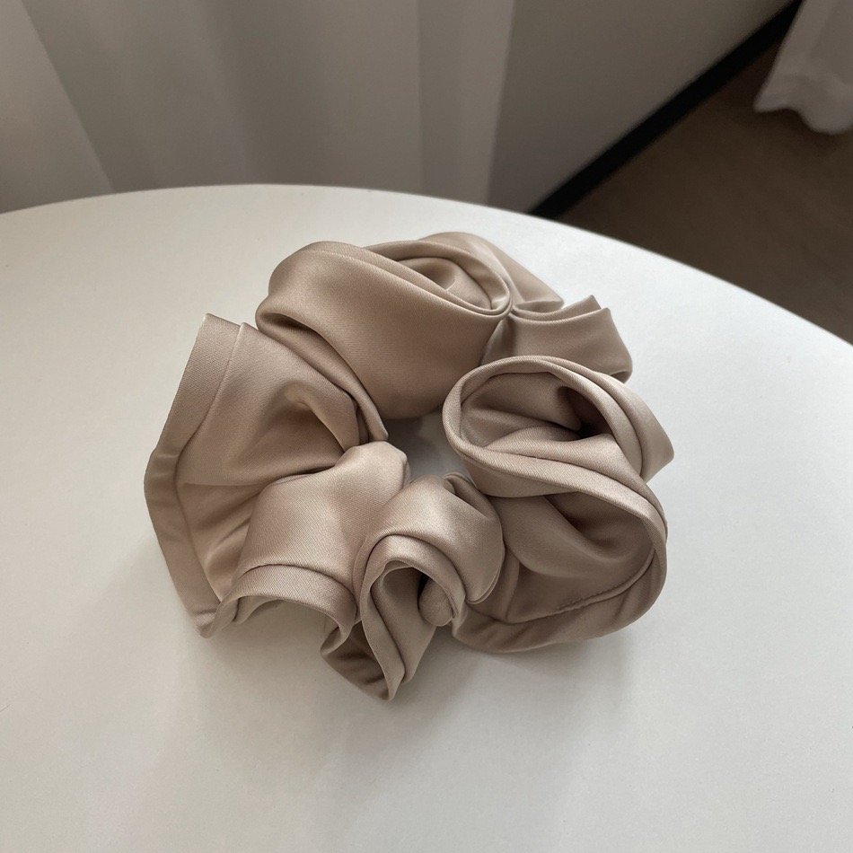 Luxury Elegant Simple Oversize Flower Elastic Hair Ties Big Black Brown Hair Band Girls Women Extra Large Satin Silk Scrunchies