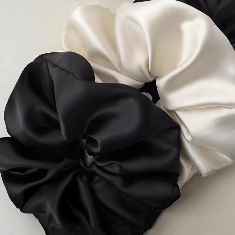 Korean Version Satin Large Scrunchie Gentle Sweet Tempered Advanced Hair Tie for Women Back Head Hair Accessories