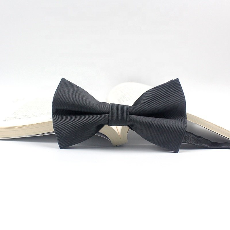 Nice quality solid color custom bow tie with packaging box fashion bow tie