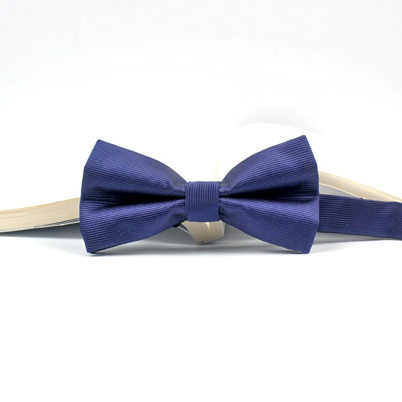 Nice quality solid color custom bow tie with packaging box fashion bow tie