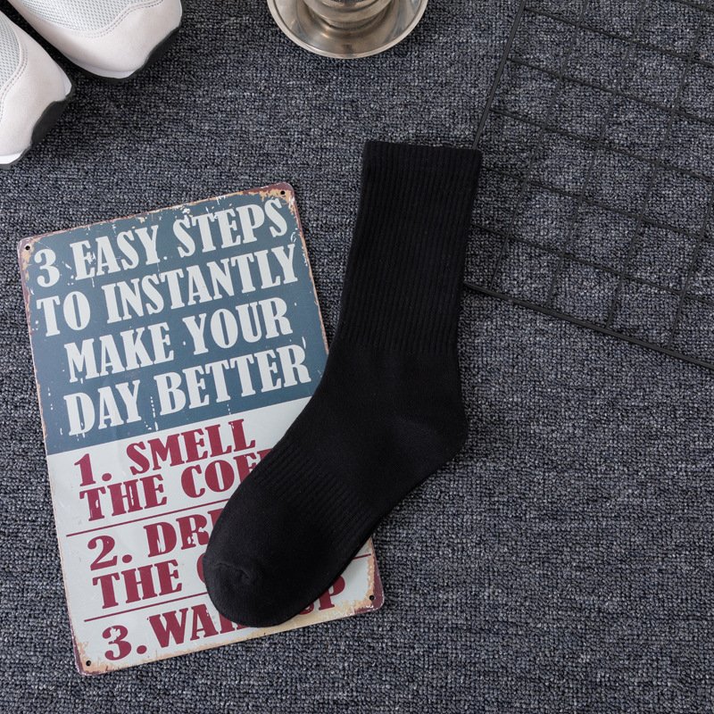 New Arrival Socks Casual Japanese Style Fashion Solid Color Custom Crew Socks High Quality Custom Logo Sport Socks