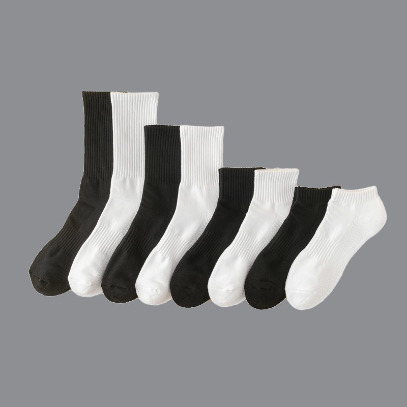 New Arrival Socks Casual Japanese Style Fashion Solid Color Custom Crew Socks High Quality Custom Logo Sport Socks