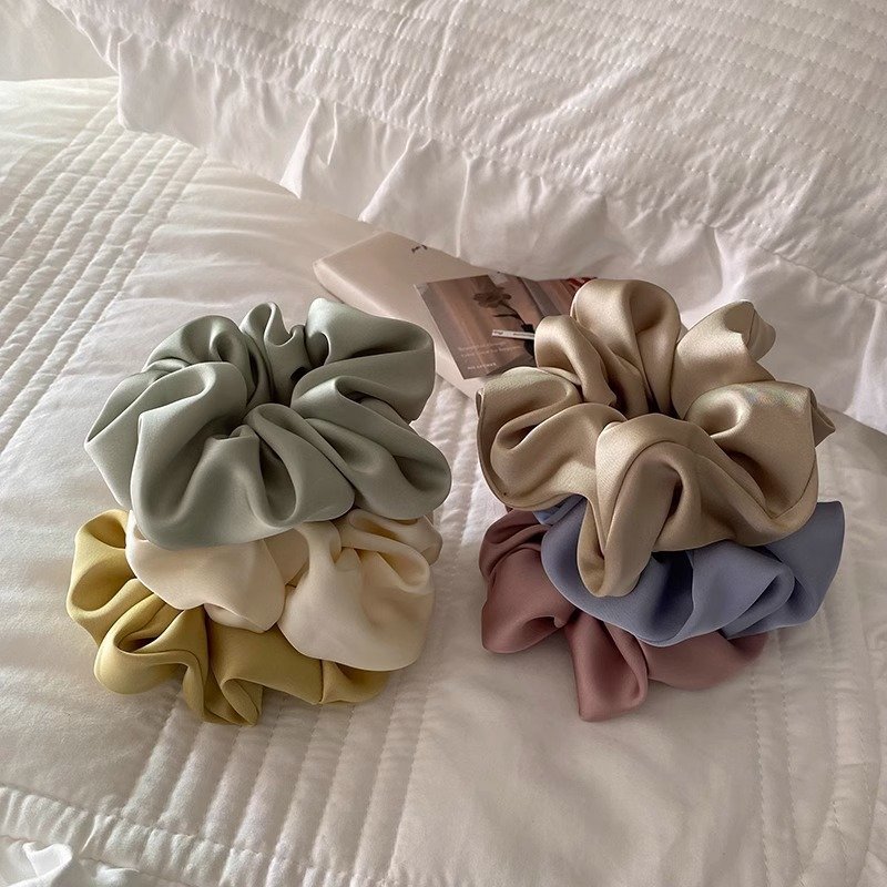 Fashion Solid Color Satin Silk Scrunchies Women Accessories Big Elastic Hair Band Ties Girls Hairband Wholesale Custom Logo