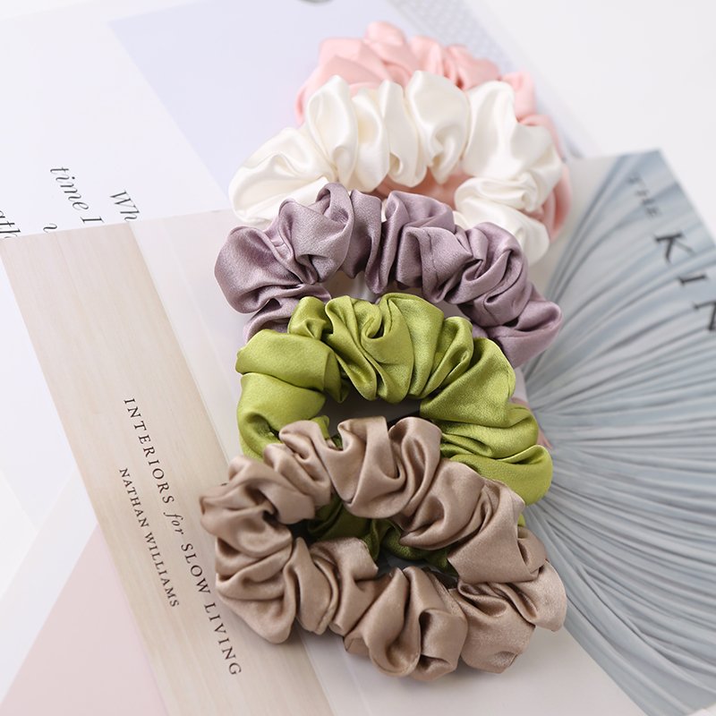 High Quality fashion modern 6a silk hair ties 22mm custom size silk scrunchies for hair