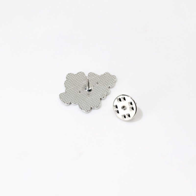 Manufacturer Cartoon Merry Christmas Tree Reindeer Enamel Brooch Hat Clothes Tie Scarf Button Pin Badge Custom Lapel Pins