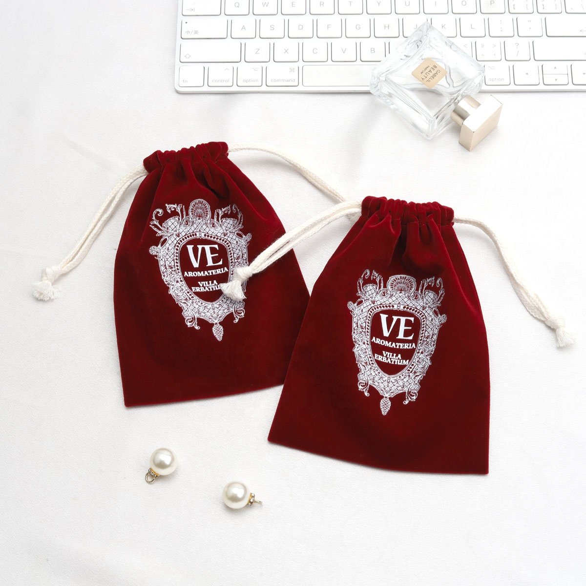 Custom Logo Printed Low MOQ Free Sample Velvet Drawstring Pouch Small Jewelry Gift Candle Storage Dust Velvet Bag