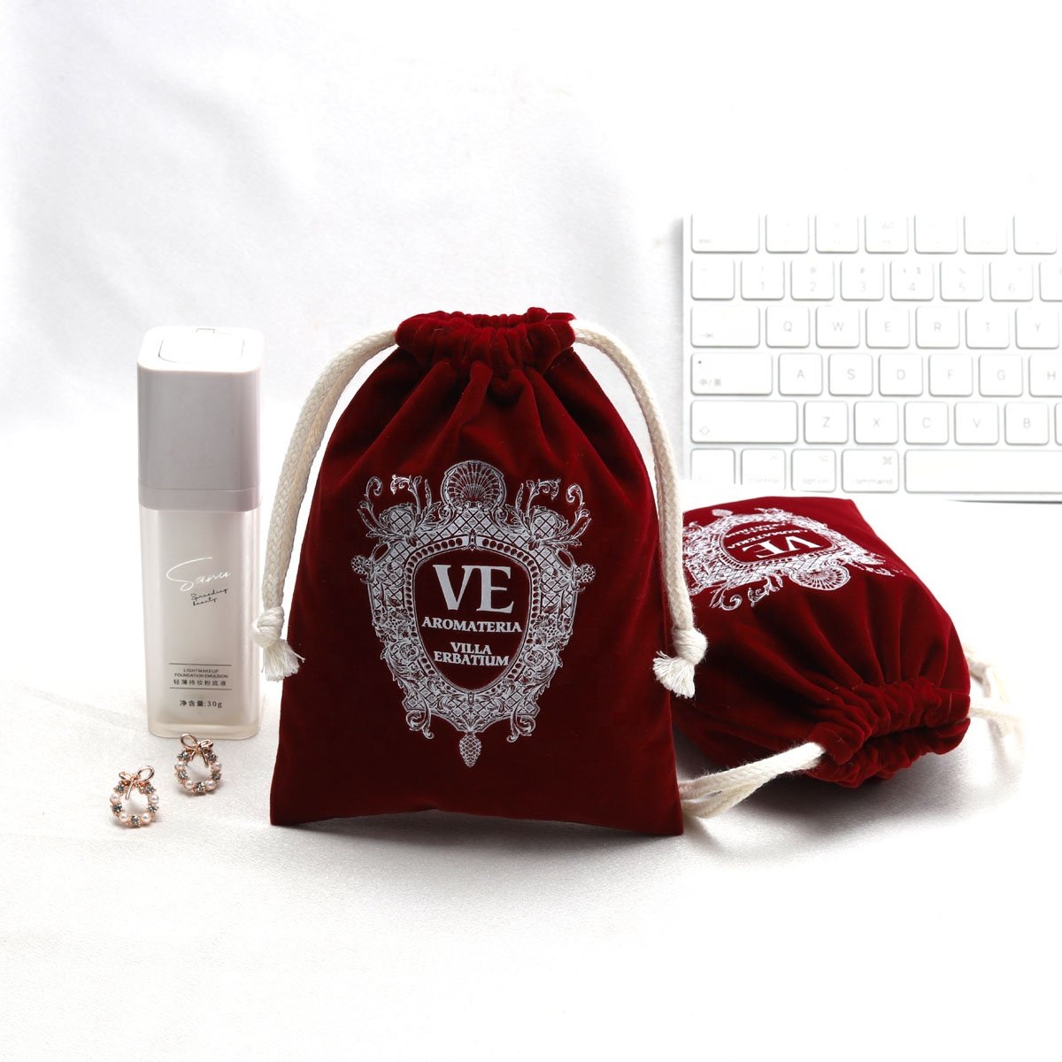 Custom Logo Printed Low MOQ Free Sample Velvet Drawstring Pouch Small Jewelry Gift Candle Storage Dust Velvet Bag