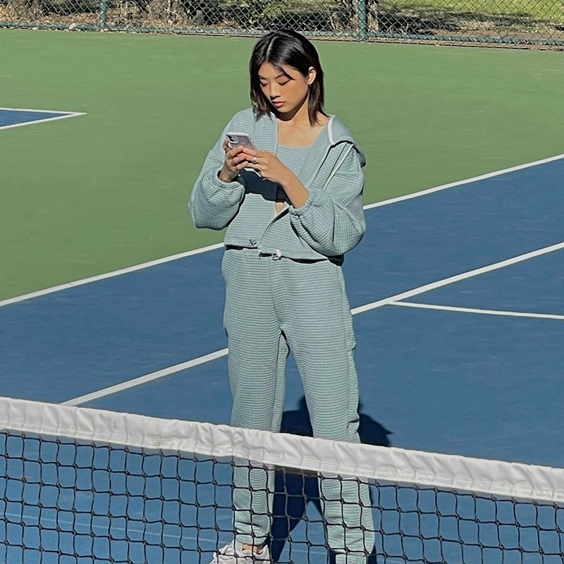 Custom Women Waffle Knit Cute Cropped Zip Up Hoodies Sweatshirts Crop Top & Pant Breathable Comfy Fall Waffle Clothes Outfits