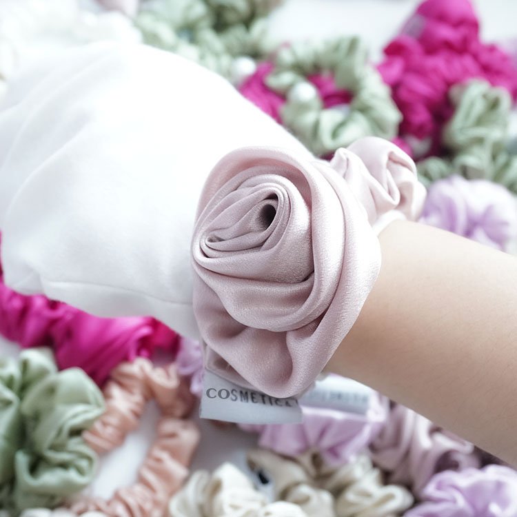 Rose flower Decor silk hair tie bands rope ring 100% pure mulberry silk hair scrunchie For Girls Ponytail Holder