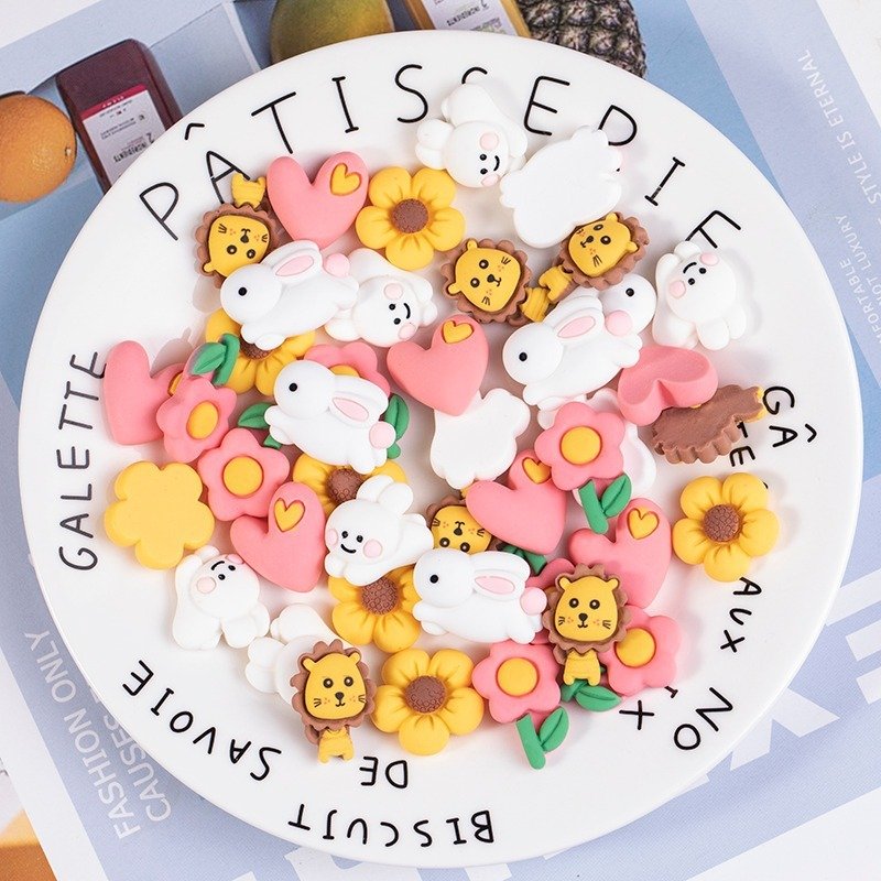 Resin Accessories Sticker Accessories Water Cup Cartoon Rabbit Flower Heart DIY Glue Phone Stickers