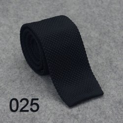 025