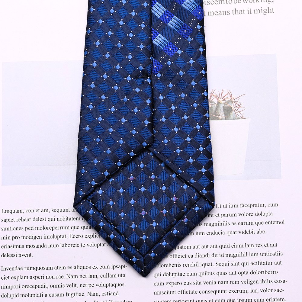 Yili Factory Wholesale Handsome Woven Jacquard Corporate Logo Customization Polyester Tie