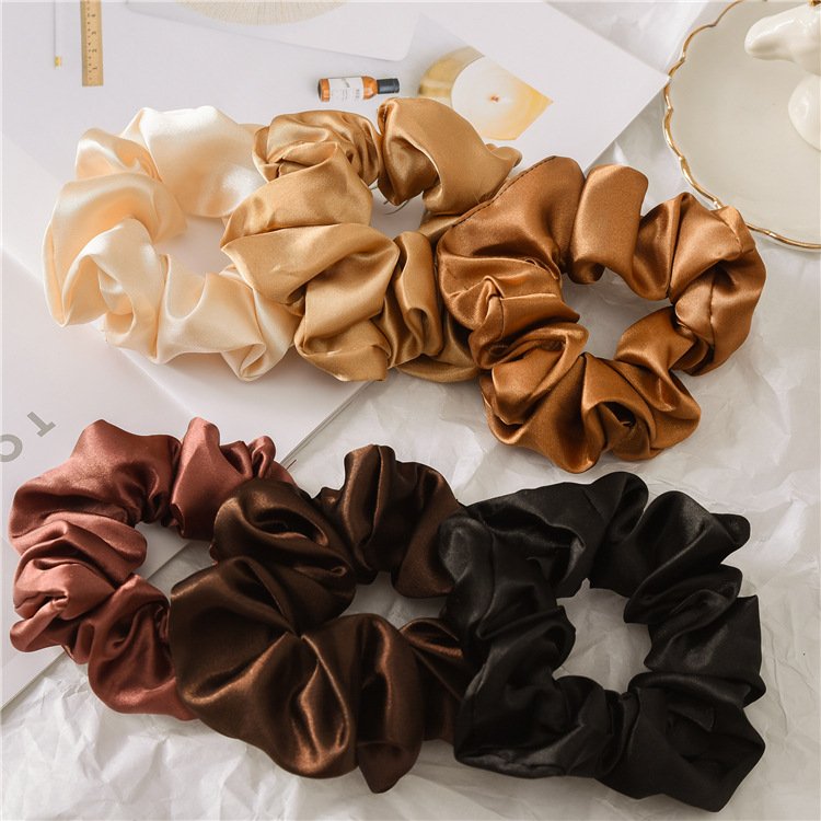 Wholesale Custom Elastic Hair Ties for Girls and Women Solid Color Satin Silk Scrunchies Light Fabric