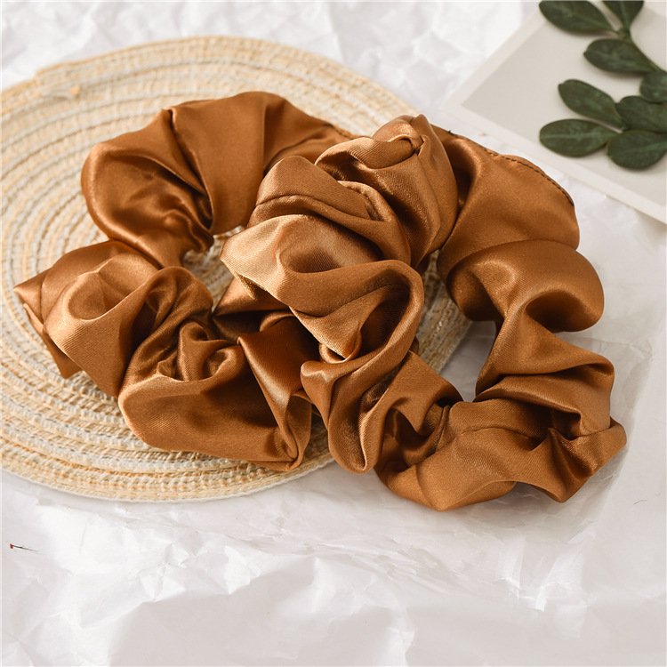 Wholesale Custom Elastic Hair Ties for Girls and Women Solid Color Satin Silk Scrunchies Light Fabric