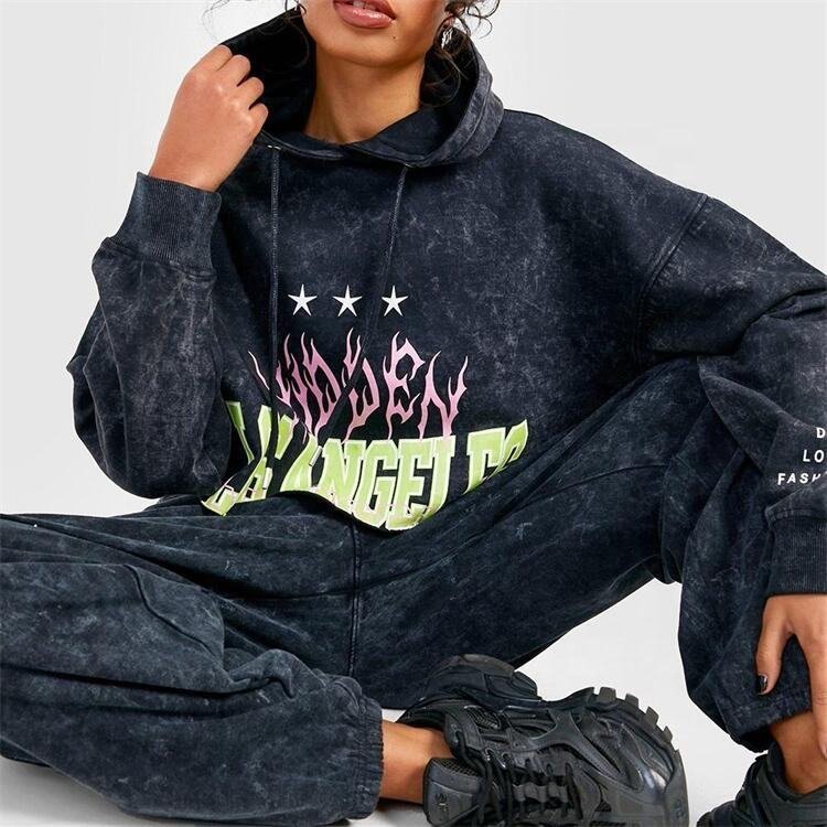 OEVE High Quality Custom Logo Tie Dyed Women Short Top Fashion Streetwear Hoodie With Drawstring No Pocket Sweatshirt For Women