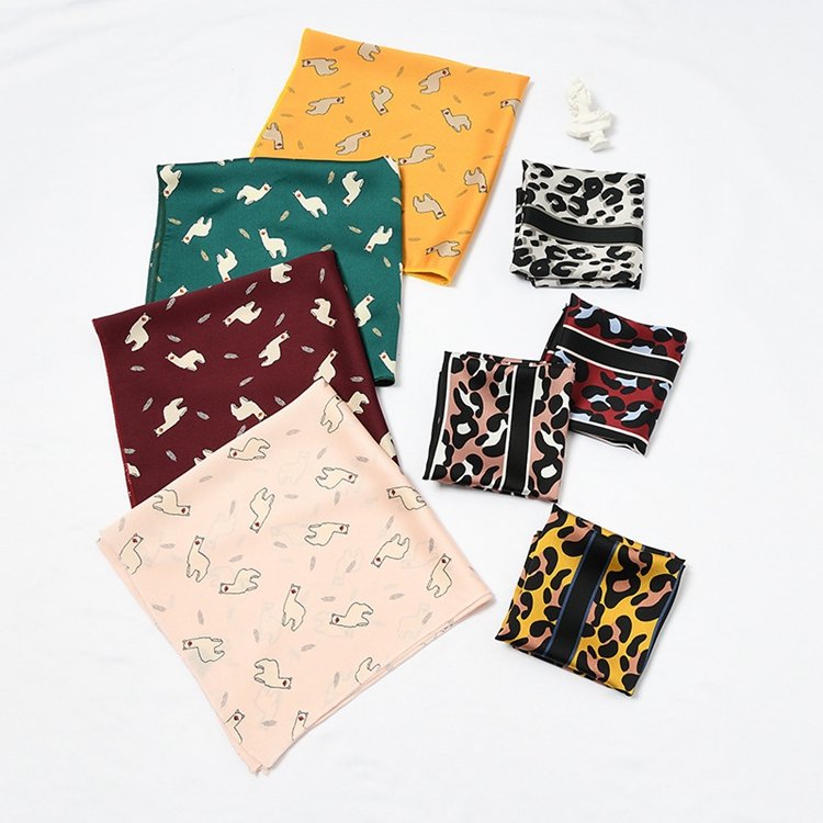 50x50cm INS Hot Women's Hair Tie Band Wrap Bandana Elegant Head Neck Scarf Satin Small Square Satin Leopard Print Silk Scarf