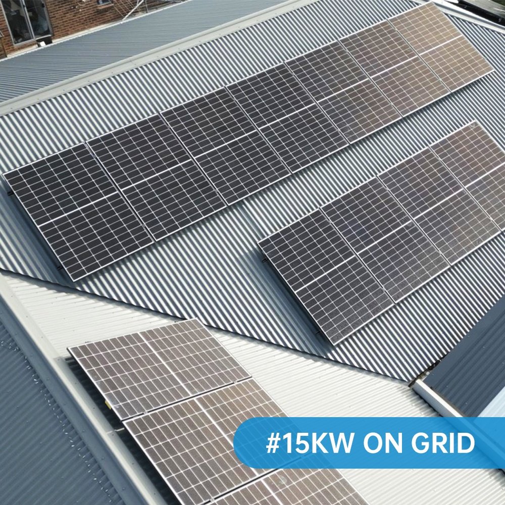 2023 Solar Tracking System 3kW 5kW 8kW 10kW 20kW 30kW Grd Tie Solar Power Energy System For Home