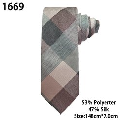 1669