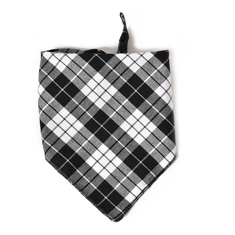 Wholesale Pet fashion plaid Pattern Ornament Accessories Collar Triangle Scarf Cat Dog Saliva Towel Dog Bandana
